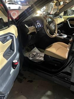 تويوتا راف 4